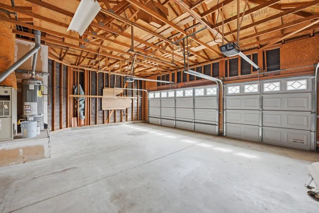 https://cdn.realtyfeed.com/cdn/127/306679279/1d2d1a9078be69ffc892162a9717dc5e.webp