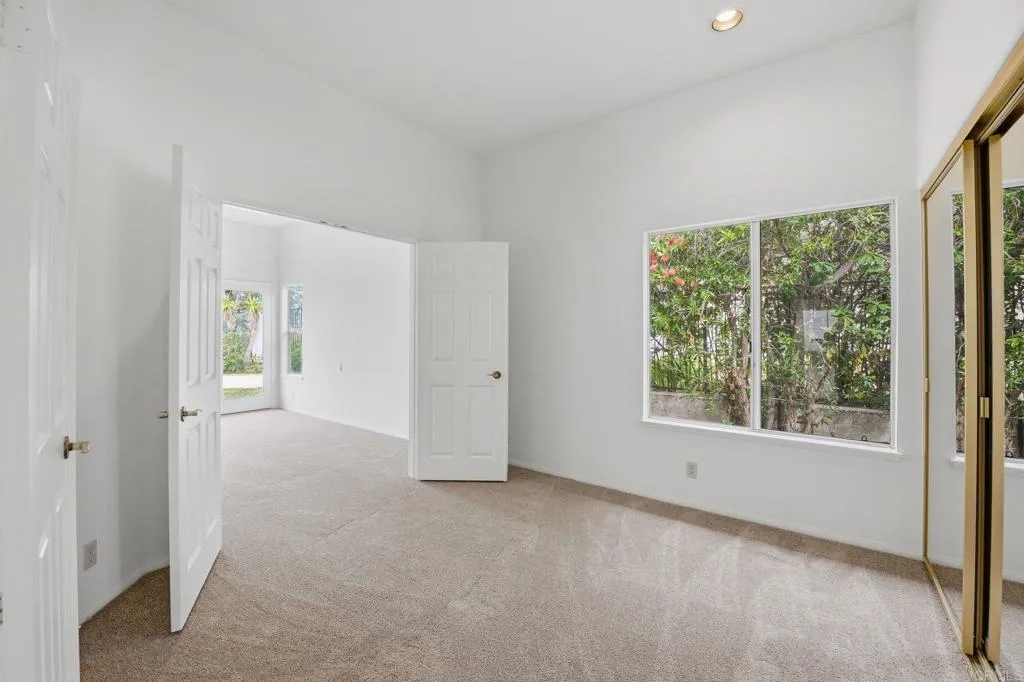 https://cdn.realtyfeed.com/cdn/127/306679279/dc359200660a592f90c4a076243ed653.webp