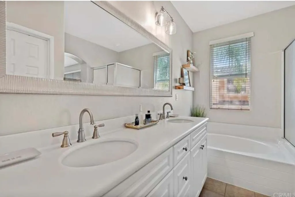 https://cdn.realtyfeed.com/cdn/127/306679280/c9dfe8a93ee435f8f28c4e00040c2174.webp