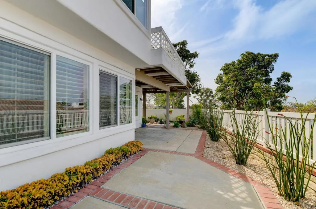 https://cdn.realtyfeed.com/cdn/127/306679282/67283b0455228c2b910598b0ddab9335.webp