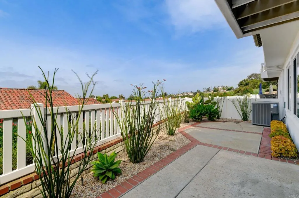https://cdn.realtyfeed.com/cdn/127/306679282/938c63284c202a5d3c284e9e545d463c.webp
