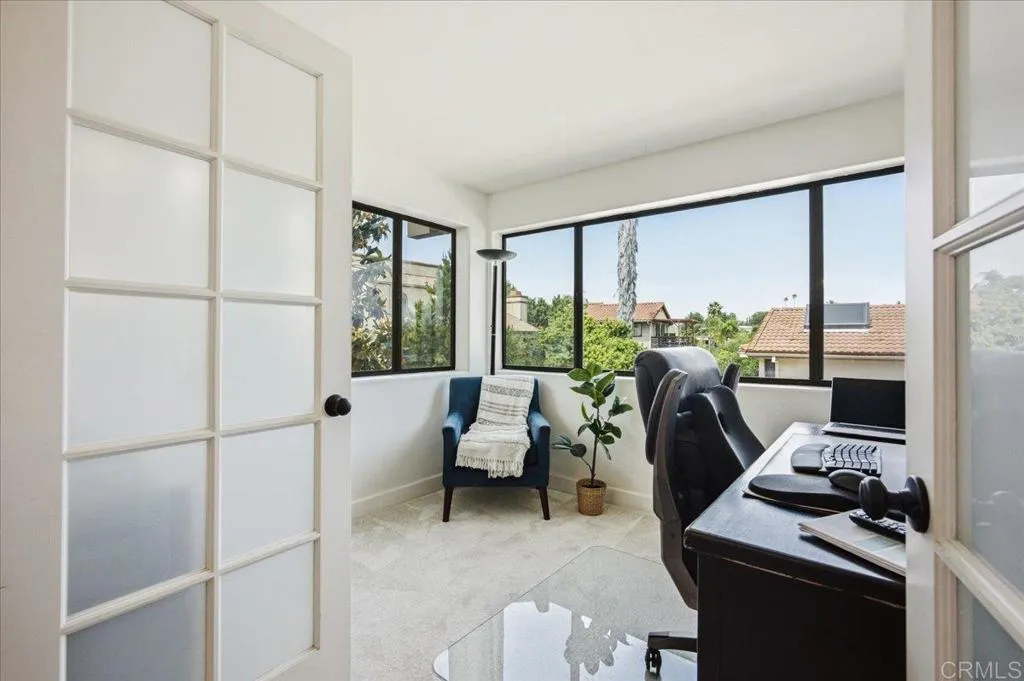 https://cdn.realtyfeed.com/cdn/127/306679283/251881761dcf91a79cff0265a559d2e0.webp