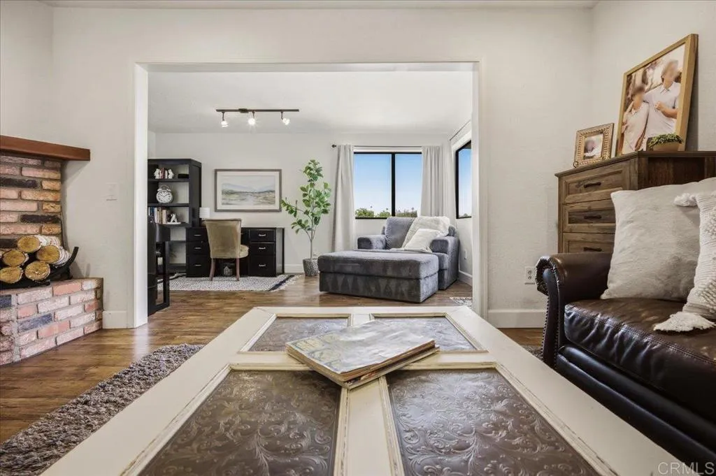 https://cdn.realtyfeed.com/cdn/127/306679283/6212511796e7b0ce13bd3bf6baaa84f5.webp