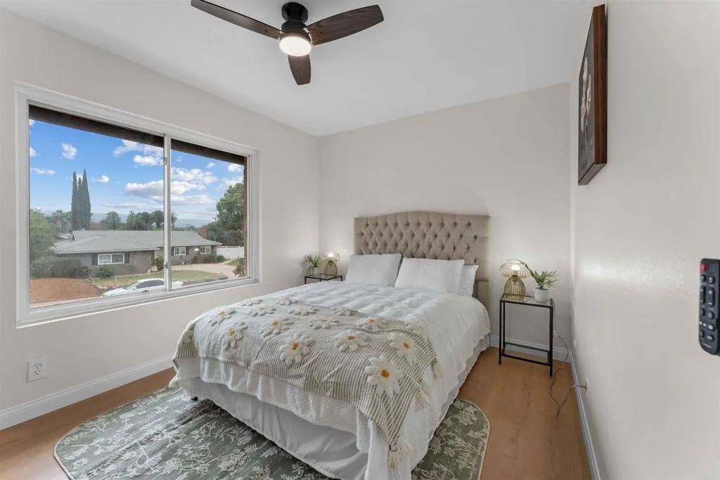 https://cdn.realtyfeed.com/cdn/127/306679298/33b1c3dbeb7598e99ff17b694478ec50.webp