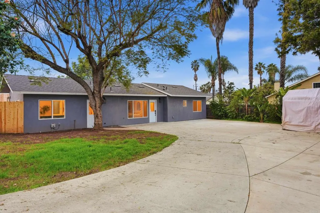 https://cdn.realtyfeed.com/cdn/127/306679305/bad8fe5738bd45995ef5c3bdf7624e37.webp