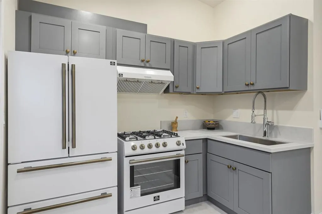 https://cdn.realtyfeed.com/cdn/127/306679305/d89039765c0940da1243e6d019d8fc00.webp