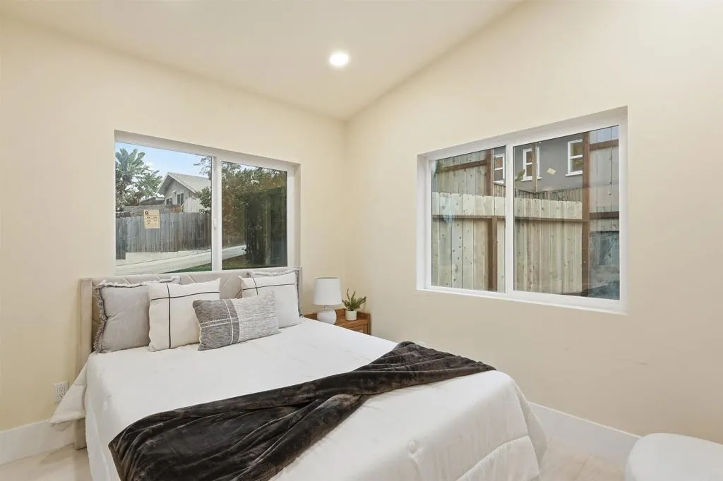 https://cdn.realtyfeed.com/cdn/127/306679305/e61b217324f3e62b2f7ca49497b3cdb0.webp