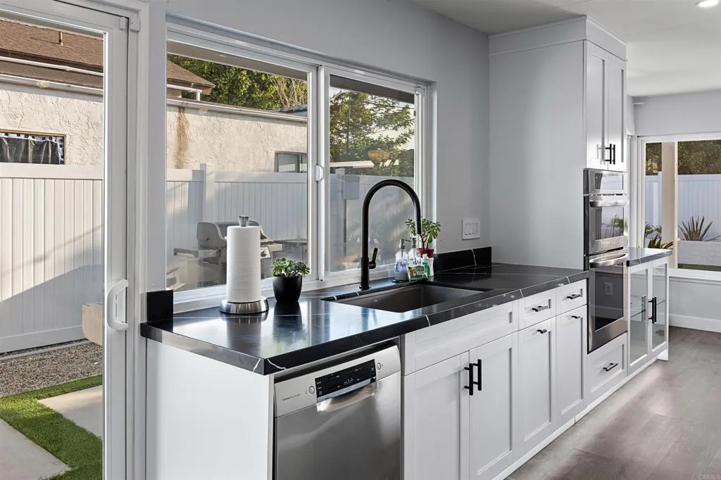 110 Turner Avenue, Encinitas, CA, 92024