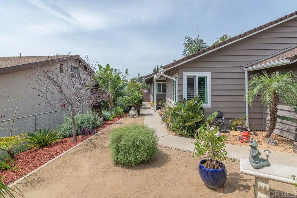 https://cdn.realtyfeed.com/cdn/127/306679319/6e1c197dc07e0e7392ce8d60a9276915.webp