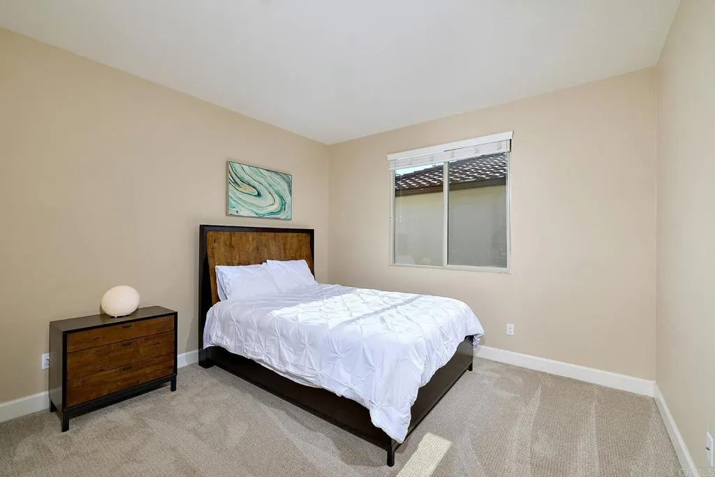 https://cdn.realtyfeed.com/cdn/127/306679350/7b00e04126056150c307d8d5e2e9f1f7.webp