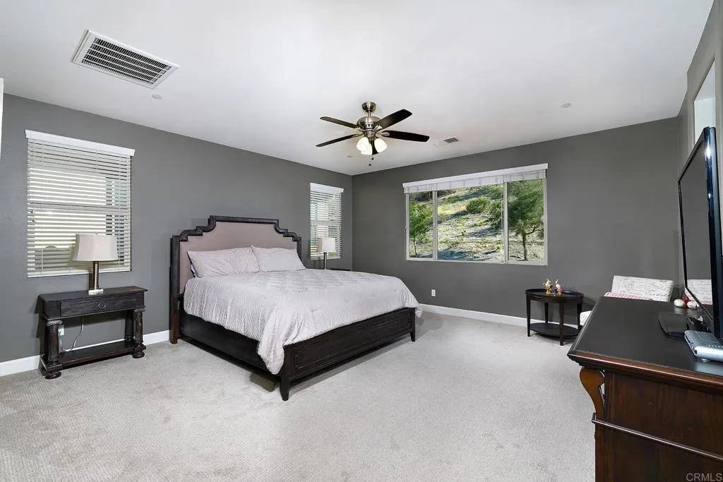 https://cdn.realtyfeed.com/cdn/127/306679350/9bba2a15f1a4e088d6f29cd1a547eda3.webp