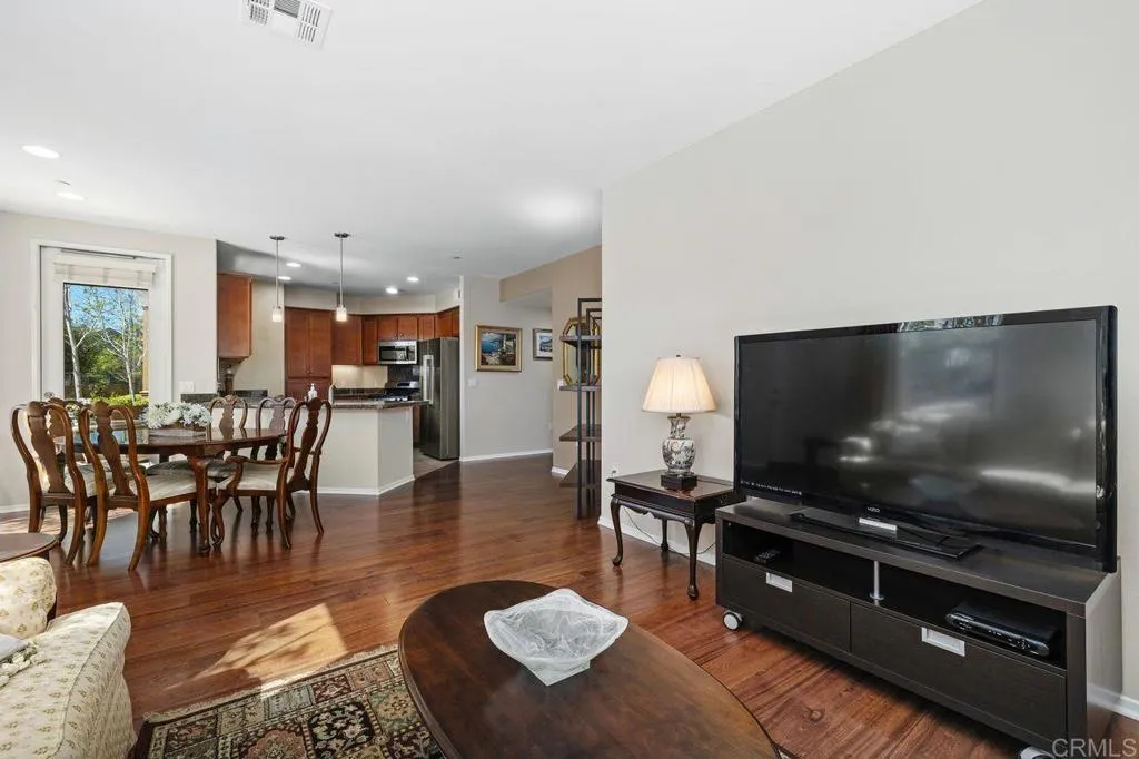 Photo #9: NDP2603039 Listing: Photo #9