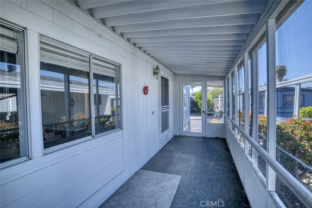 https://cdn.realtyfeed.com/cdn/127/306679423/f4cc7d420dc0e13baa0302293ad31a58.webp