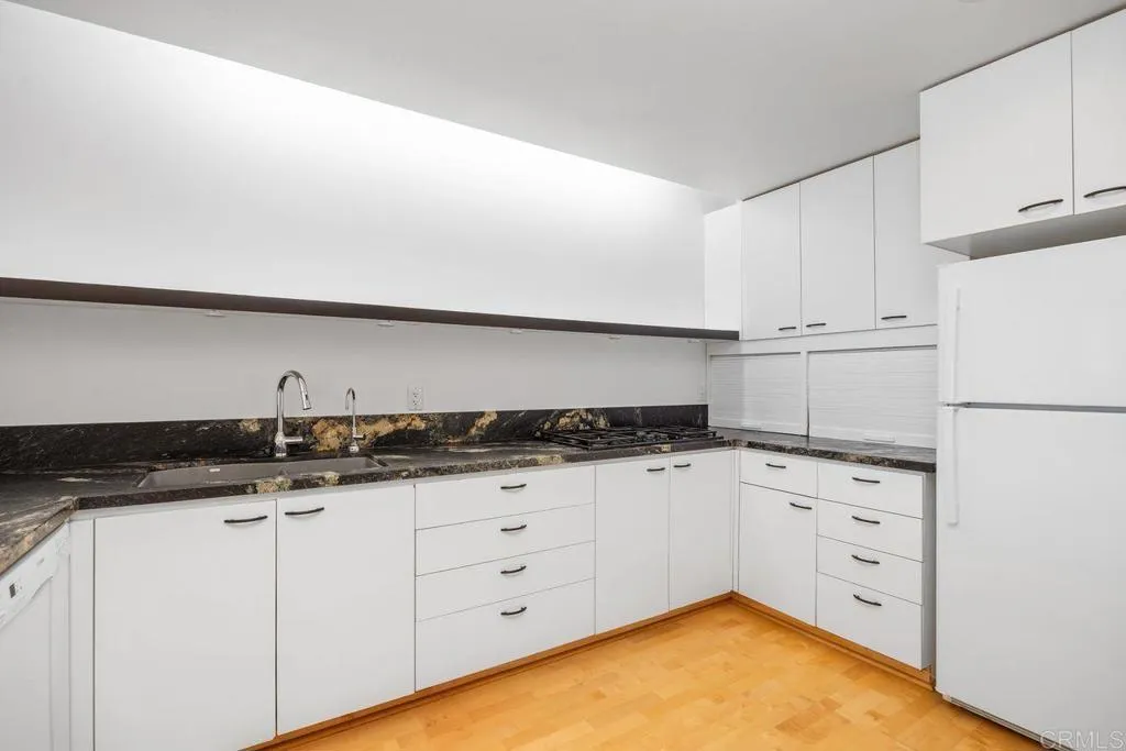 https://cdn.realtyfeed.com/cdn/127/306679447/821ac794a177312f58a002c75dbc444b.webp