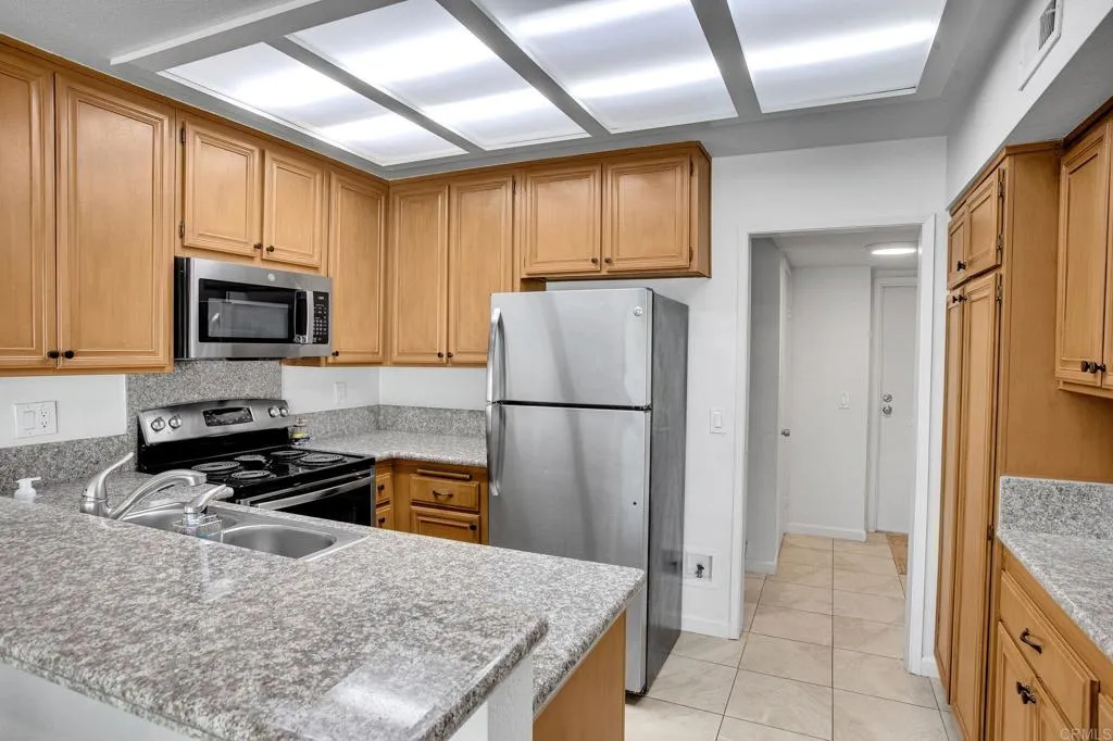 Photo #7: NDP2603044 Listing: Photo #7