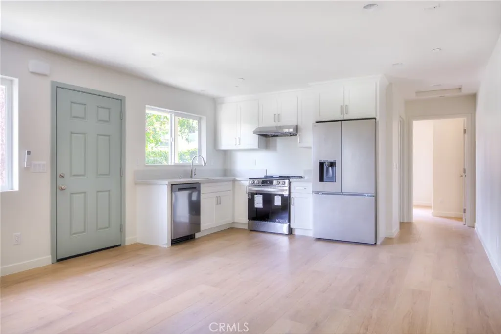 Alhambra, CA 91803