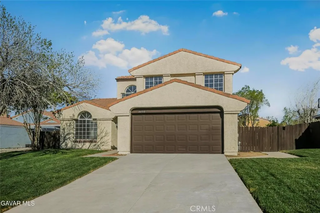 Lancaster, CA 93535