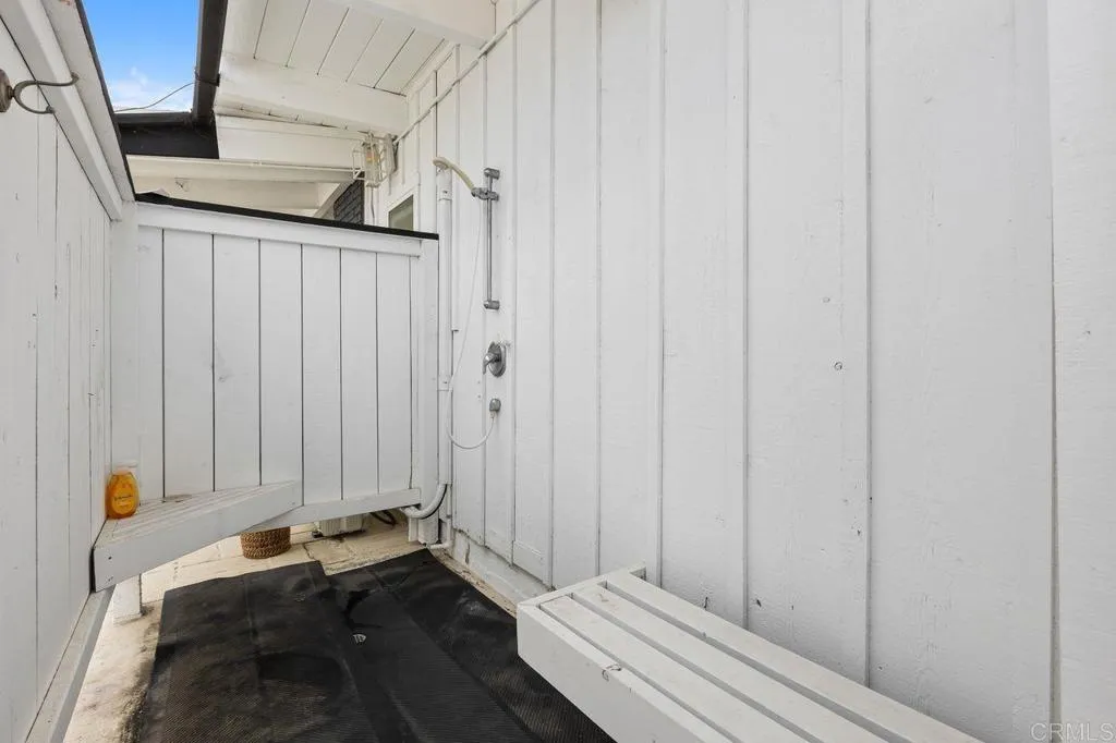https://cdn.realtyfeed.com/cdn/127/306679528/c55a65d8e151ce722416611edefc6eeb.webp
