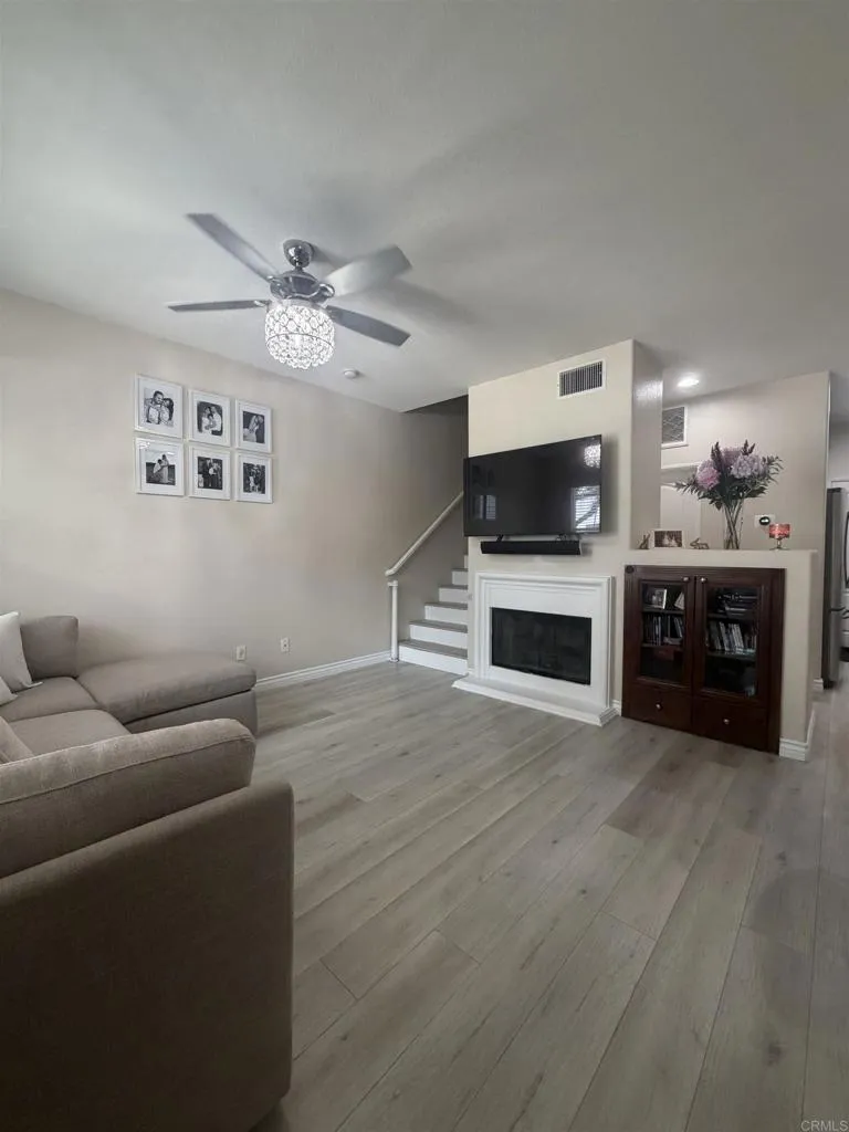 Photo #3: PTP2602398 Listing: Photo #3