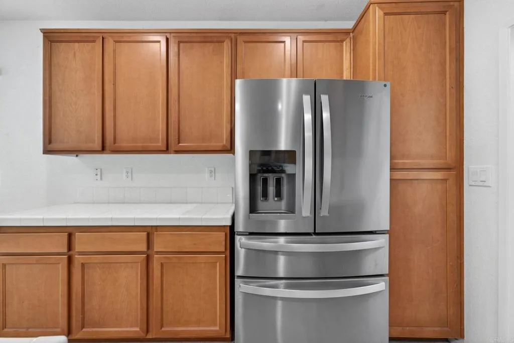 https://cdn.realtyfeed.com/cdn/127/306679555/2b15b5275760ede818513d6dbdde1c4d.webp