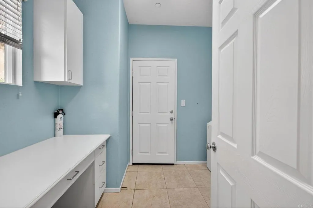https://cdn.realtyfeed.com/cdn/127/306679555/a126b4a5449c98016e9fe12c44cde432.webp
