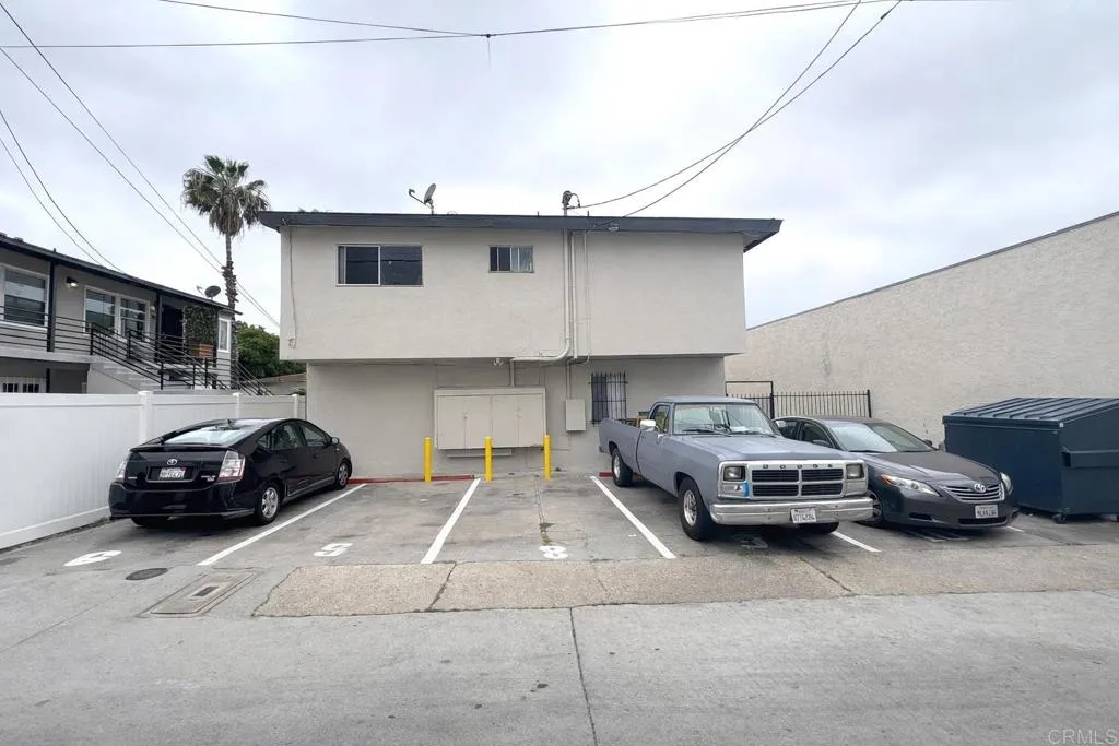 3877 Menlo Avenue, San Diego, CA, 92105
