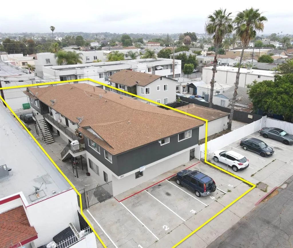 3877 Menlo Avenue, San Diego, CA, 92105