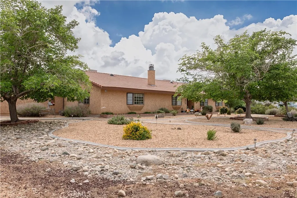Palmdale, CA 93551