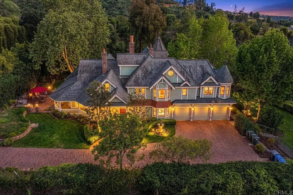 2477 WOODLAND HEIGHTS GLEN, Escondido, CA, 92026