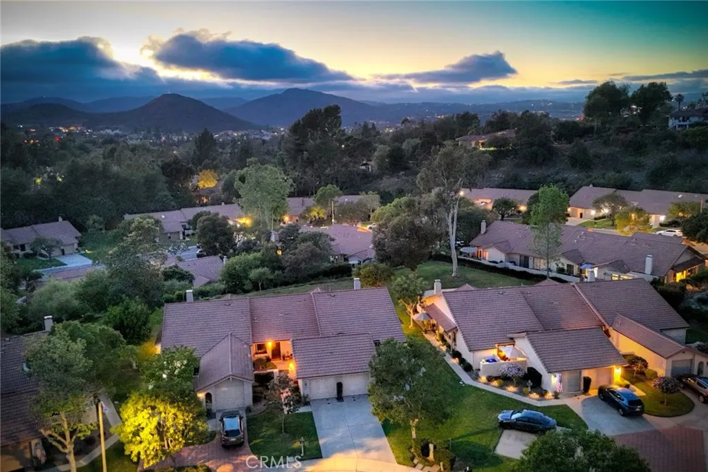 https://cdn.realtyfeed.com/cdn/127/306679839/181d82eb5227cbbd4e2fc1bcc02a3562.webp