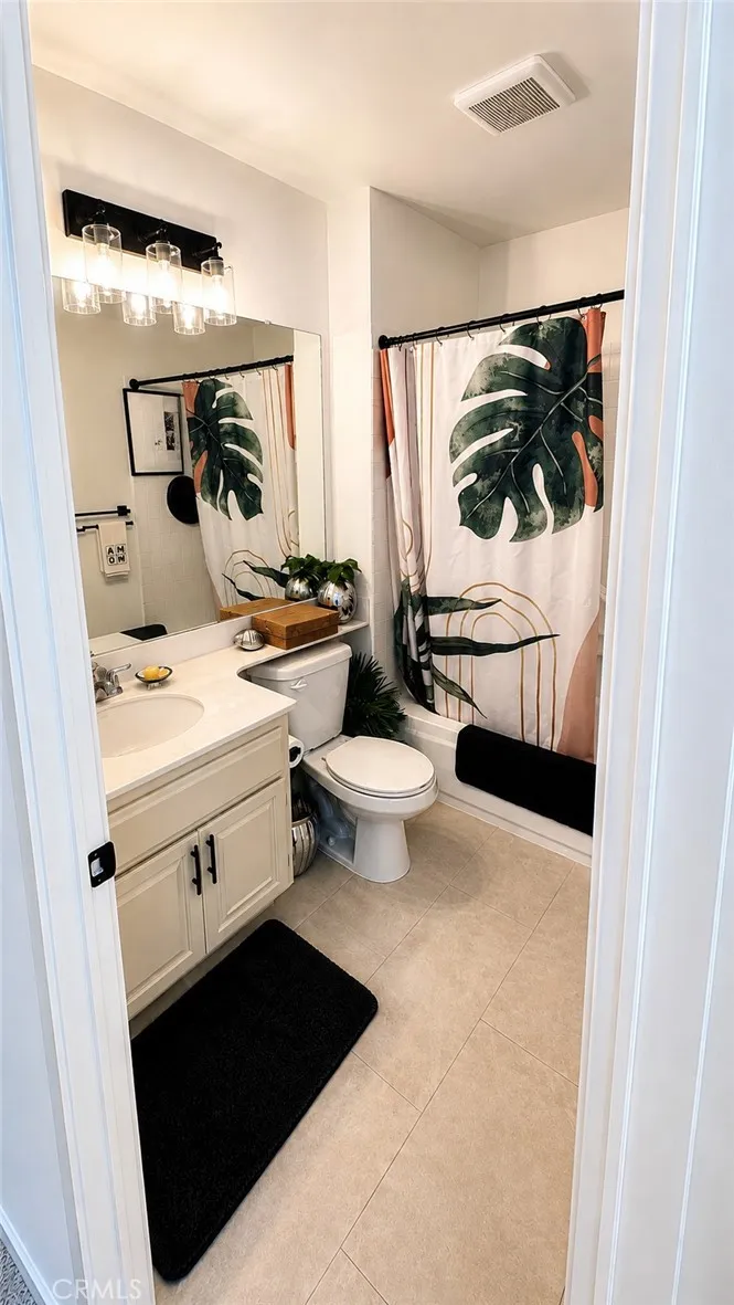 https://cdn.realtyfeed.com/cdn/127/306679839/76fb18db8b42225017c2bbb812b7e14d.webp