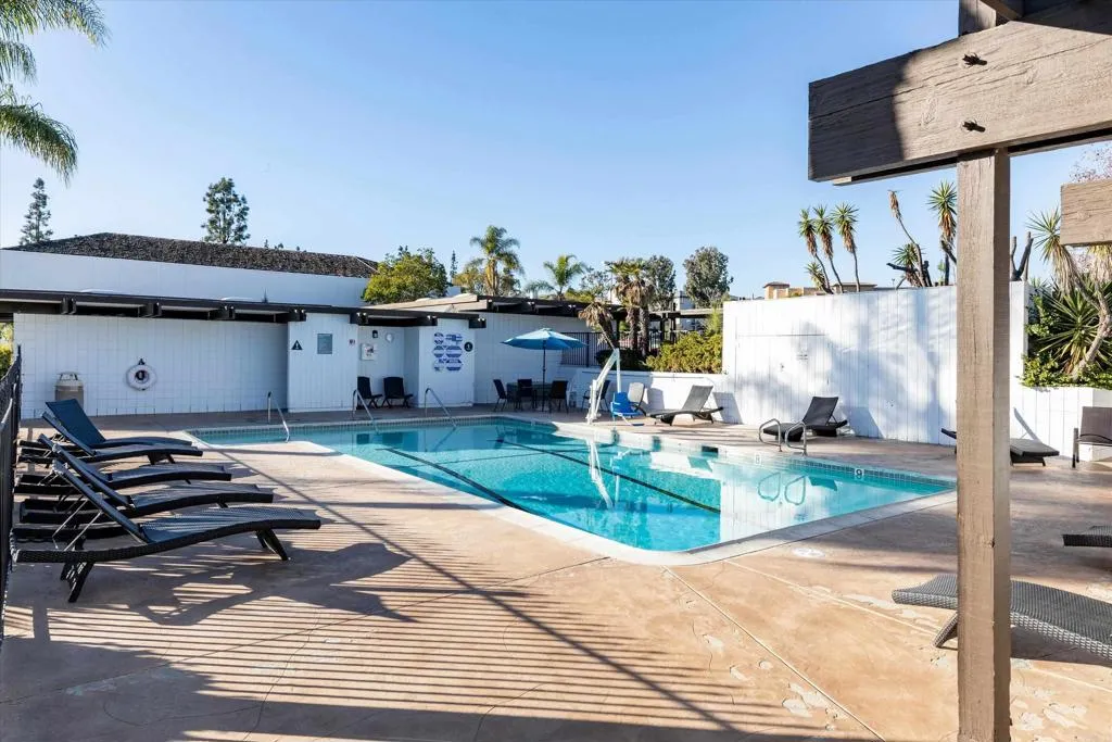 1304 San Julian Drive, San Marcos, CA, 92078