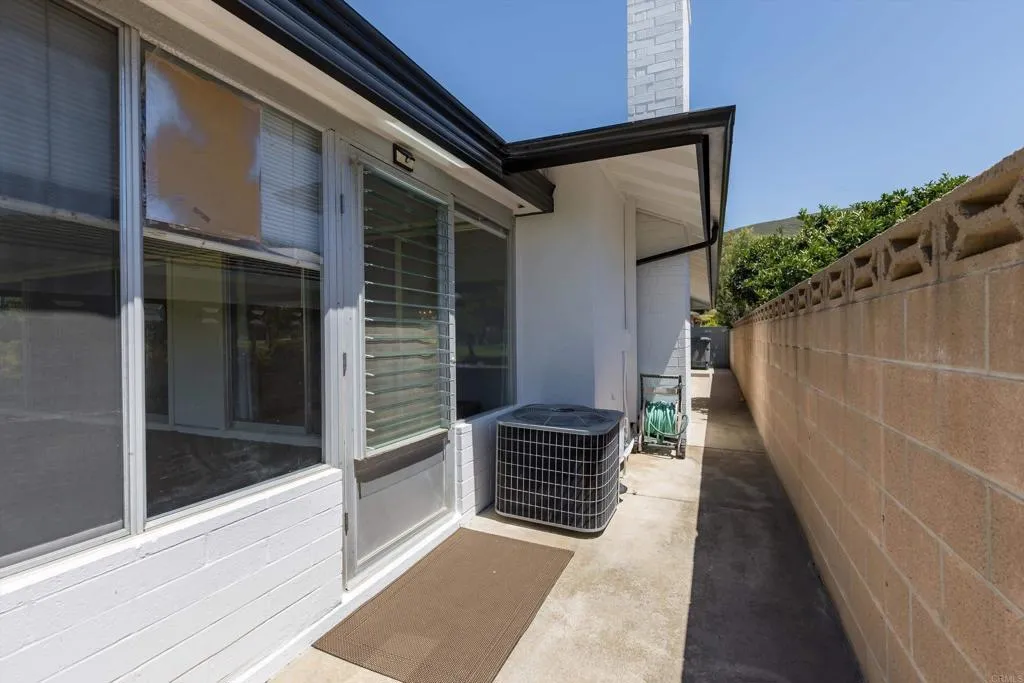 1304 San Julian Drive, San Marcos, CA, 92078