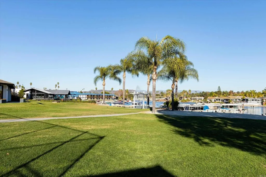 1304 San Julian Drive, San Marcos, CA, 92078