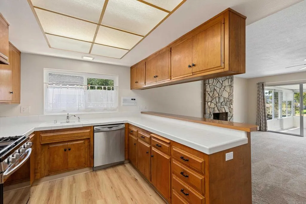 1304 San Julian Drive, San Marcos, CA, 92078