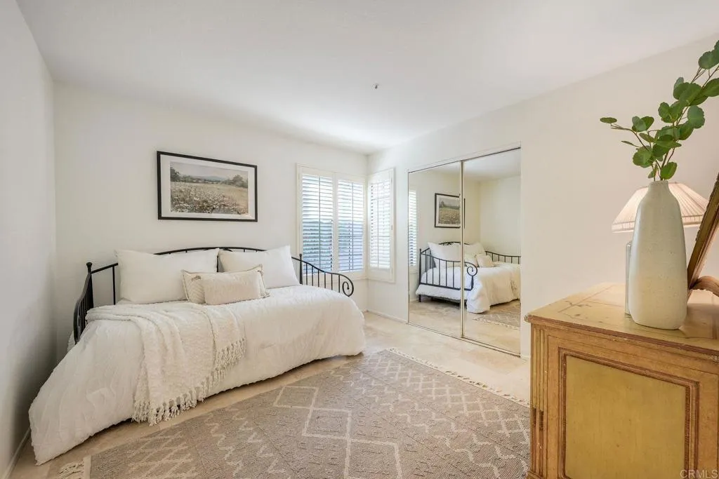 https://cdn.realtyfeed.com/cdn/127/306679889/9ec4404062f6dea9b82b9f4d930245ea.webp