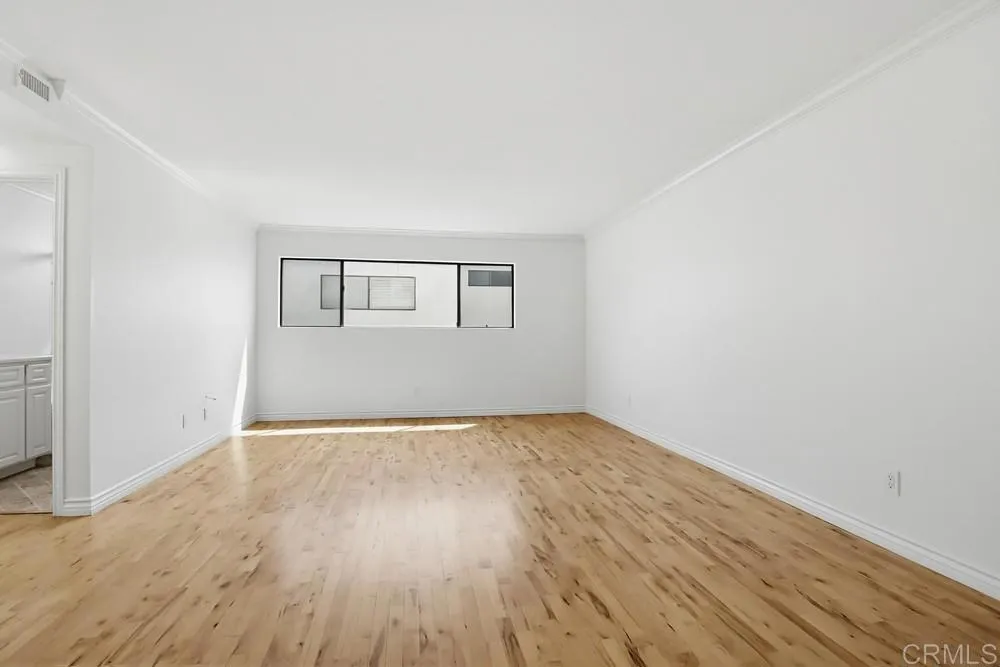 https://cdn.realtyfeed.com/cdn/127/306679903/5d271e62baf35f55236f6e729a383179.webp