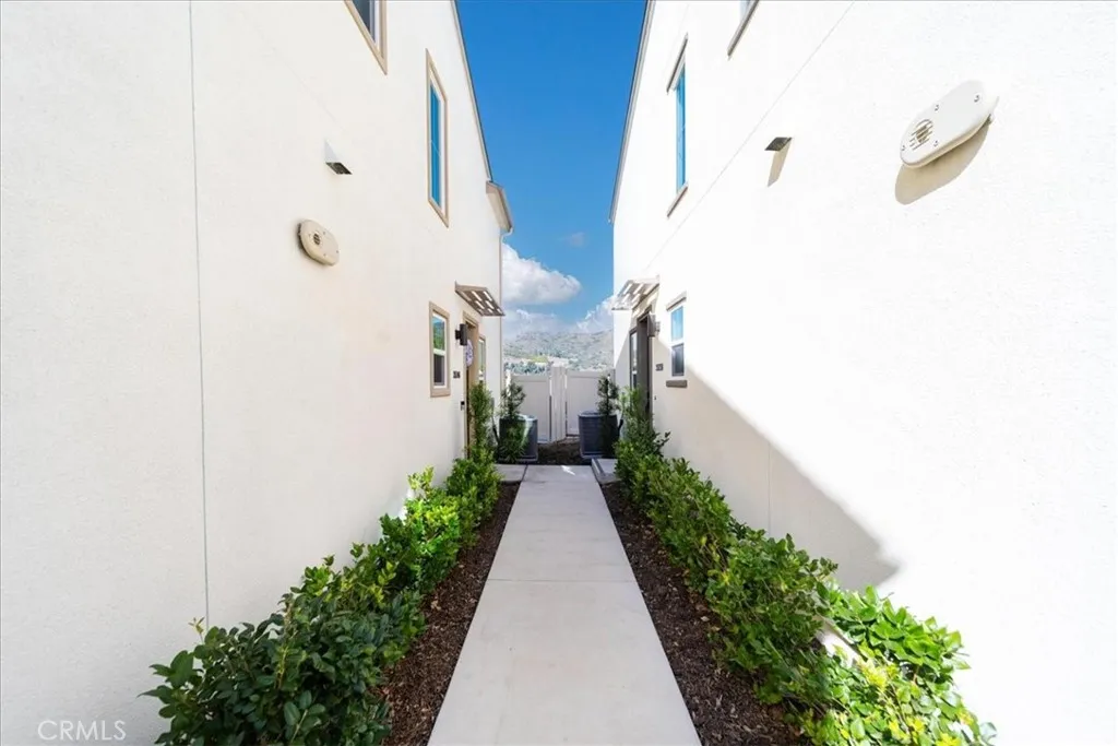 https://cdn.realtyfeed.com/cdn/127/306680000/0368b73285a9fe83e983609d3c754ef9.webp