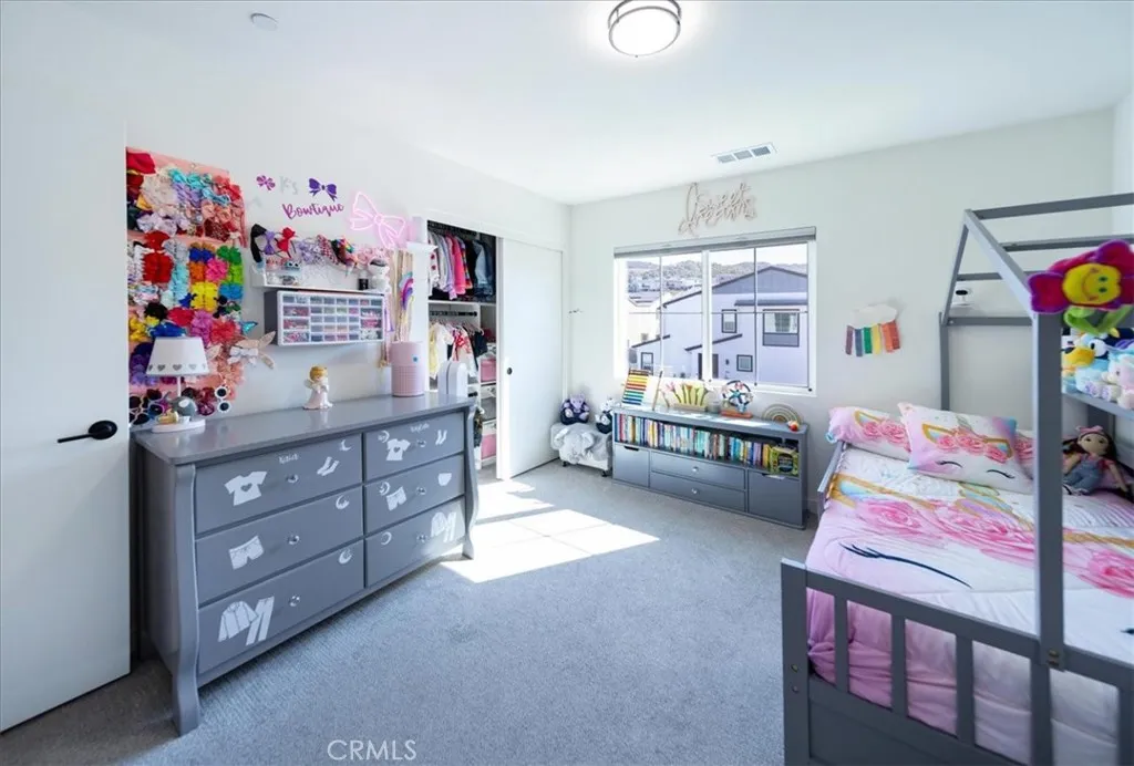 https://cdn.realtyfeed.com/cdn/127/306680000/223247171b7f0938f9bd59b5a37d7f8c.webp