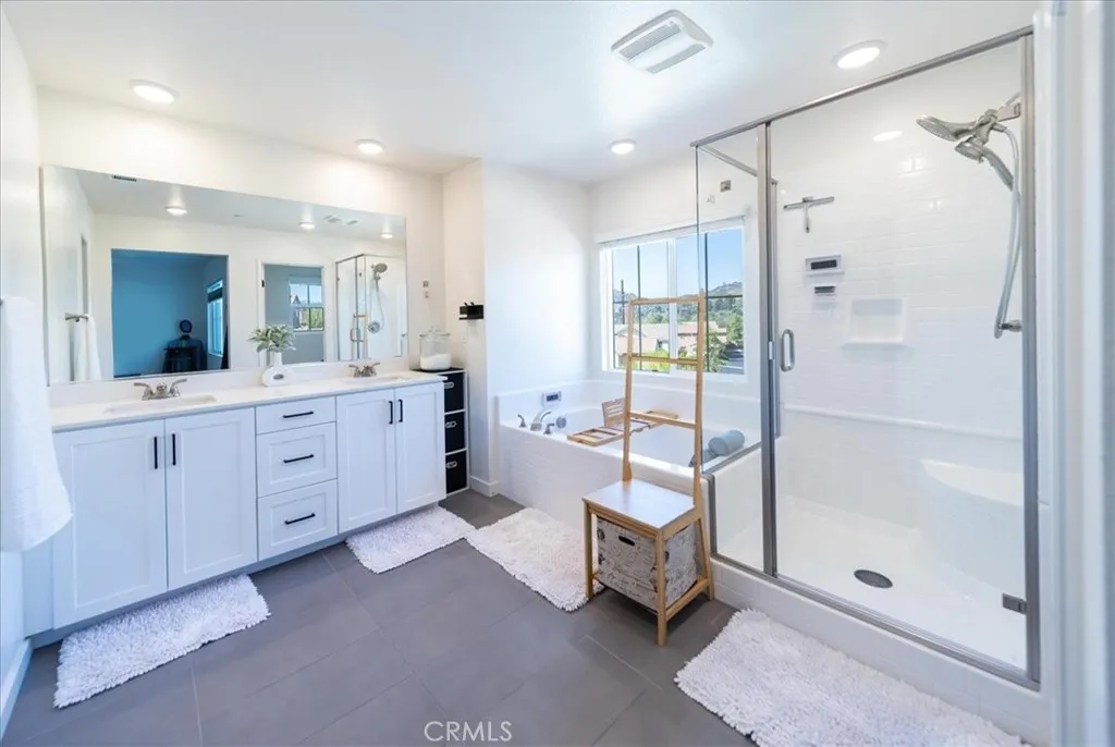 https://cdn.realtyfeed.com/cdn/127/306680000/6e159ebd0fa20b4a9436881080bc8267.webp