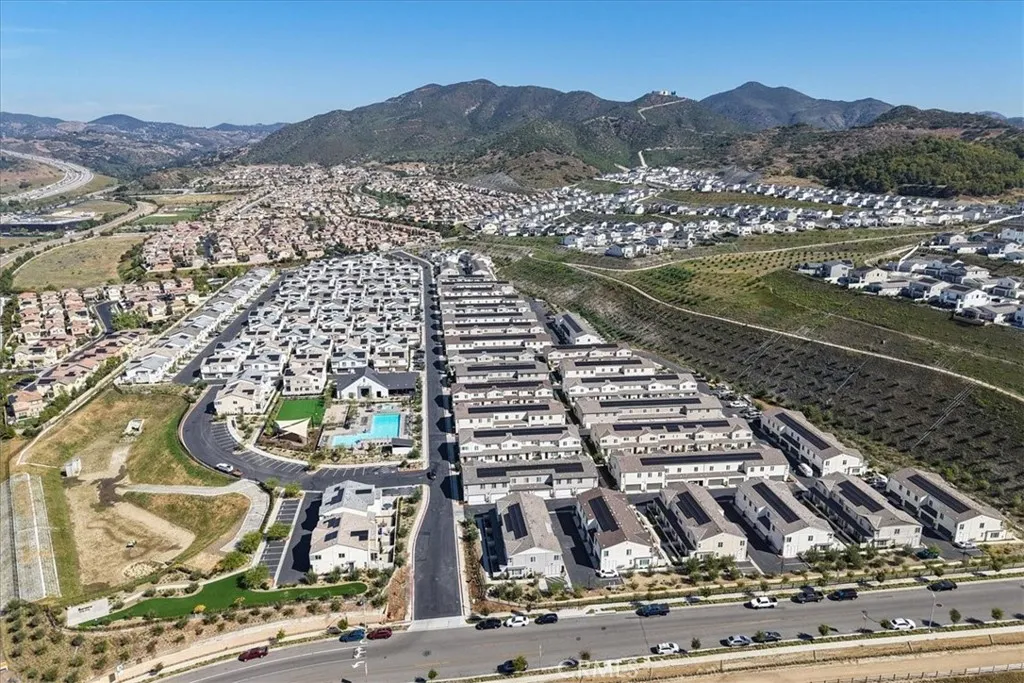 https://cdn.realtyfeed.com/cdn/127/306680000/730f5ee8e1b792ed00bbebe0e4154cbc.webp