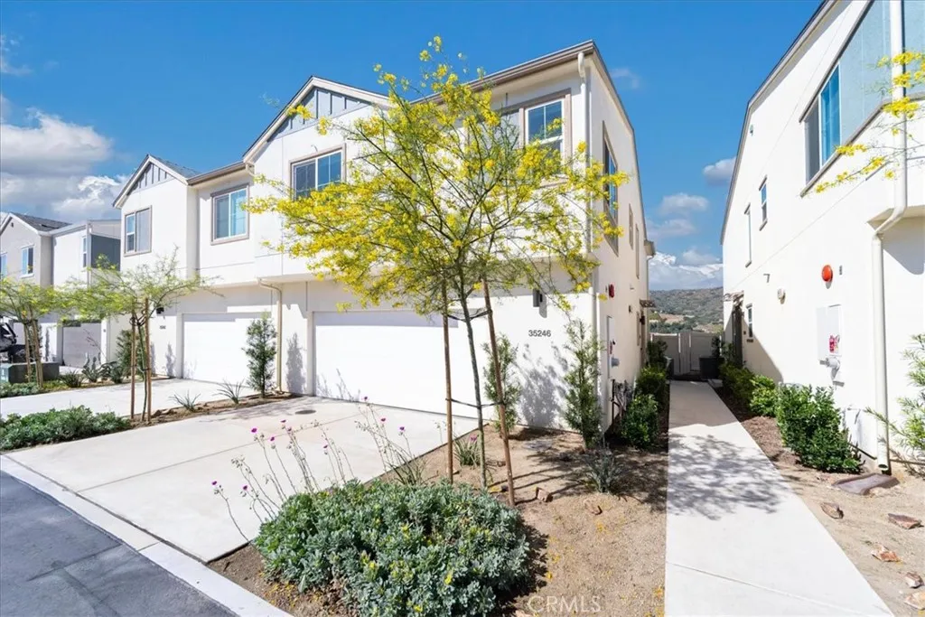 https://cdn.realtyfeed.com/cdn/127/306680000/9050bca8f8469e245d8f9bccae735bde.webp