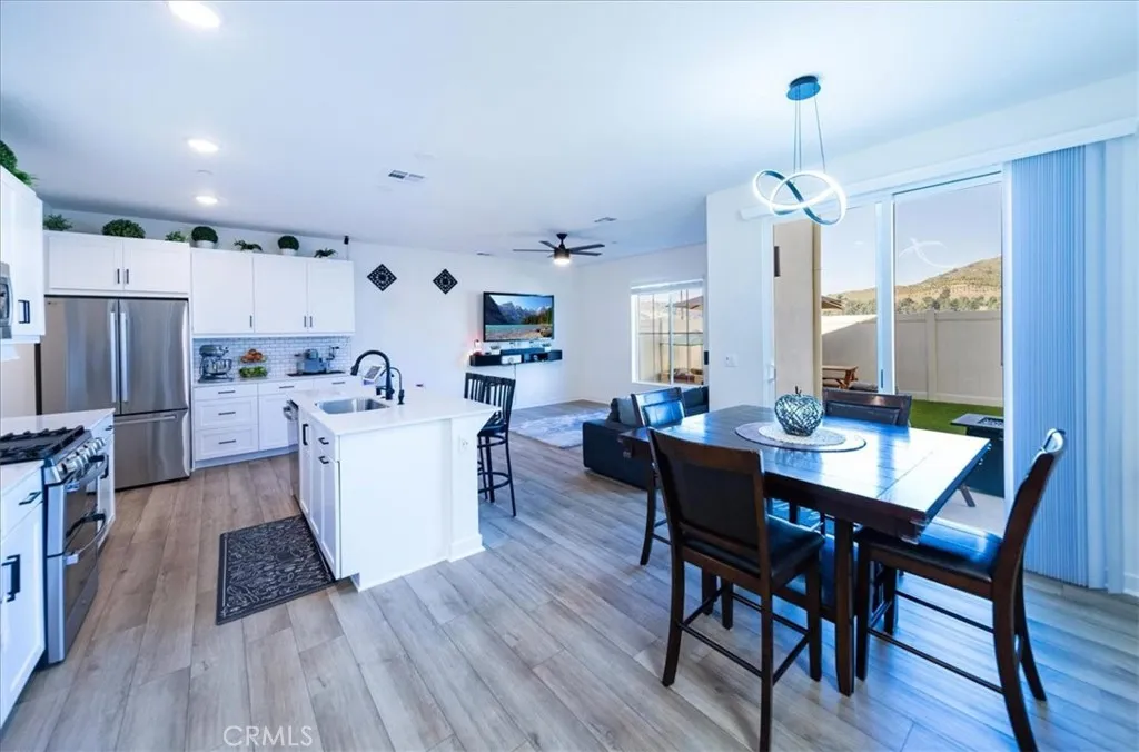 https://cdn.realtyfeed.com/cdn/127/306680000/eb0e00b23e5afb843ebe3f4b6c572248.webp
