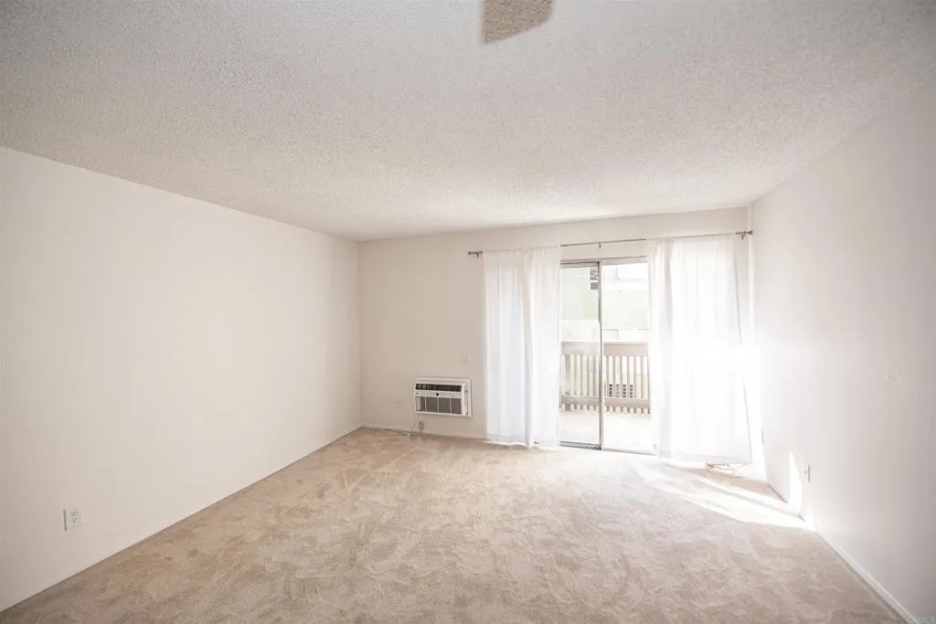 Photo #35: PTP2602404 Listing: Photo #35