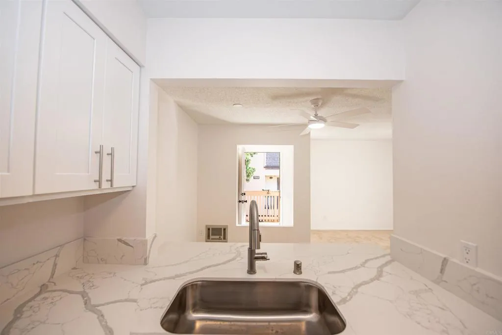 Photo #24: PTP2602404 Listing: Photo #24