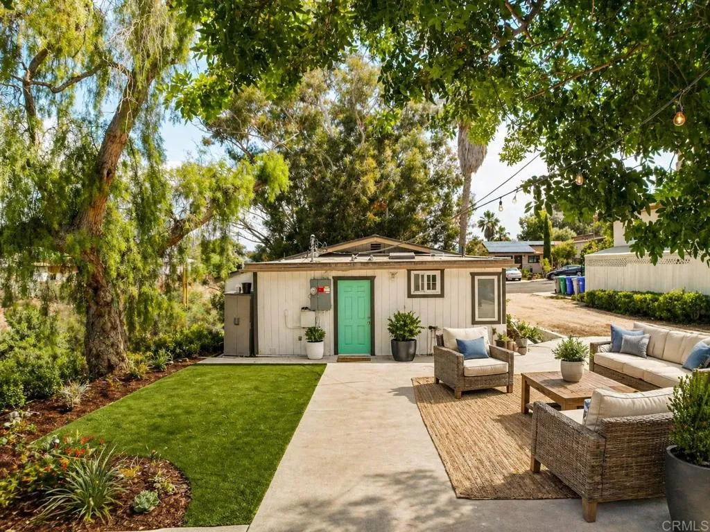 https://cdn.realtyfeed.com/cdn/127/306680171/1ab03e518e696b696db776788643eee3.webp