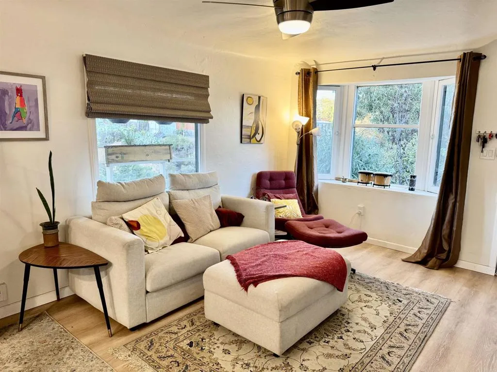 https://cdn.realtyfeed.com/cdn/127/306680171/2a3fcb554ce229915284b82255332f38.webp