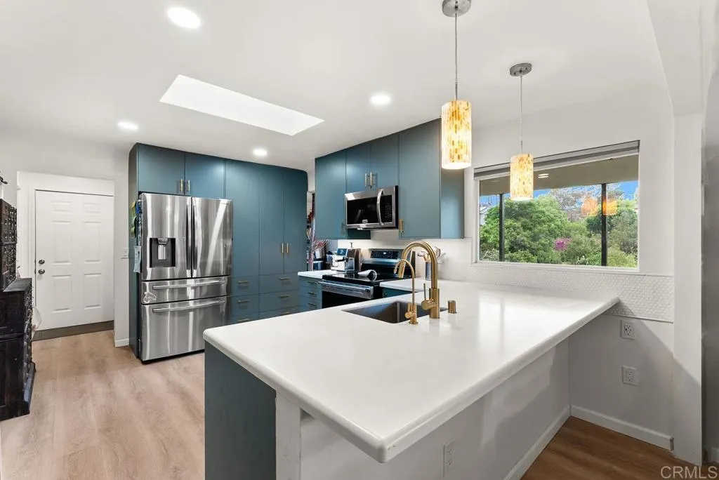 https://cdn.realtyfeed.com/cdn/127/306680171/2ba307b9bd04017ac6fa804dae98181b.webp