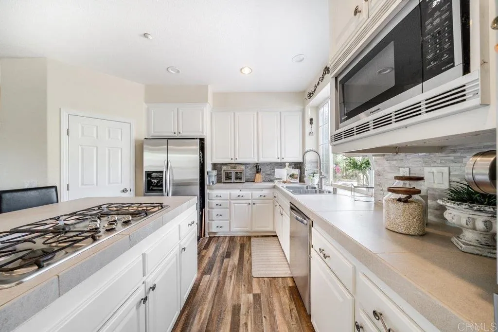 https://cdn.realtyfeed.com/cdn/127/306680205/0b6423d384d339d9f305e30956f62213.webp
