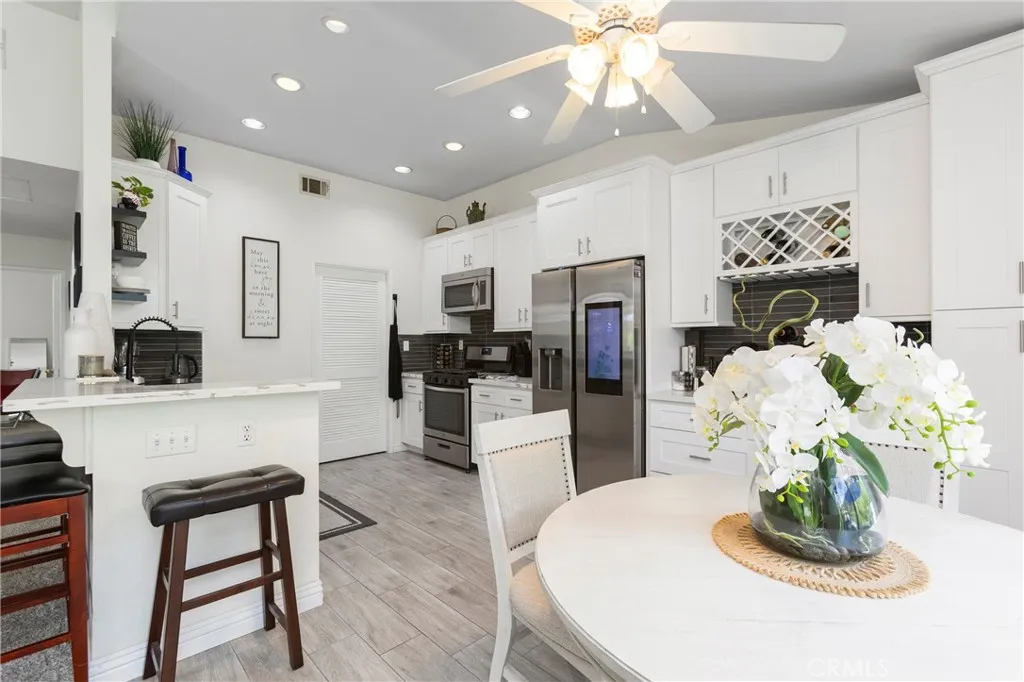 123 Chaumont Circle